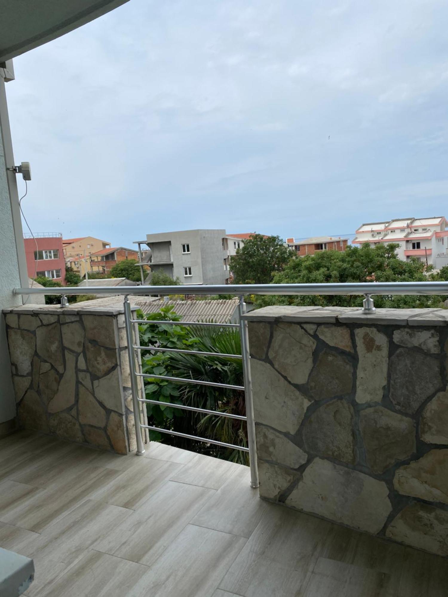 Apartments Vila Kurtagic Dobra Voda Kültér fotó